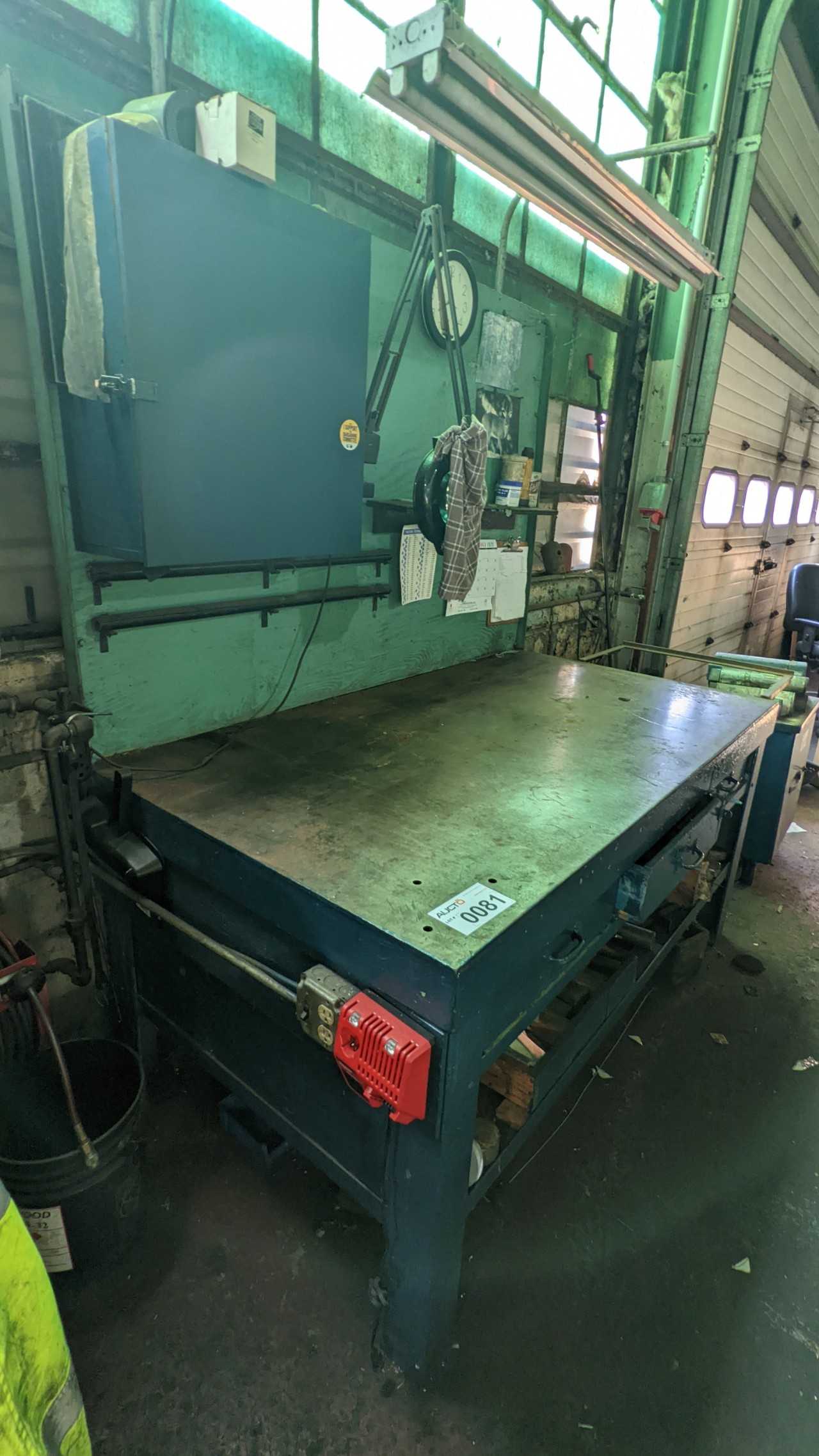 Metal work table 72"x 40" - PLANT & FACILITY EQUIPMENT