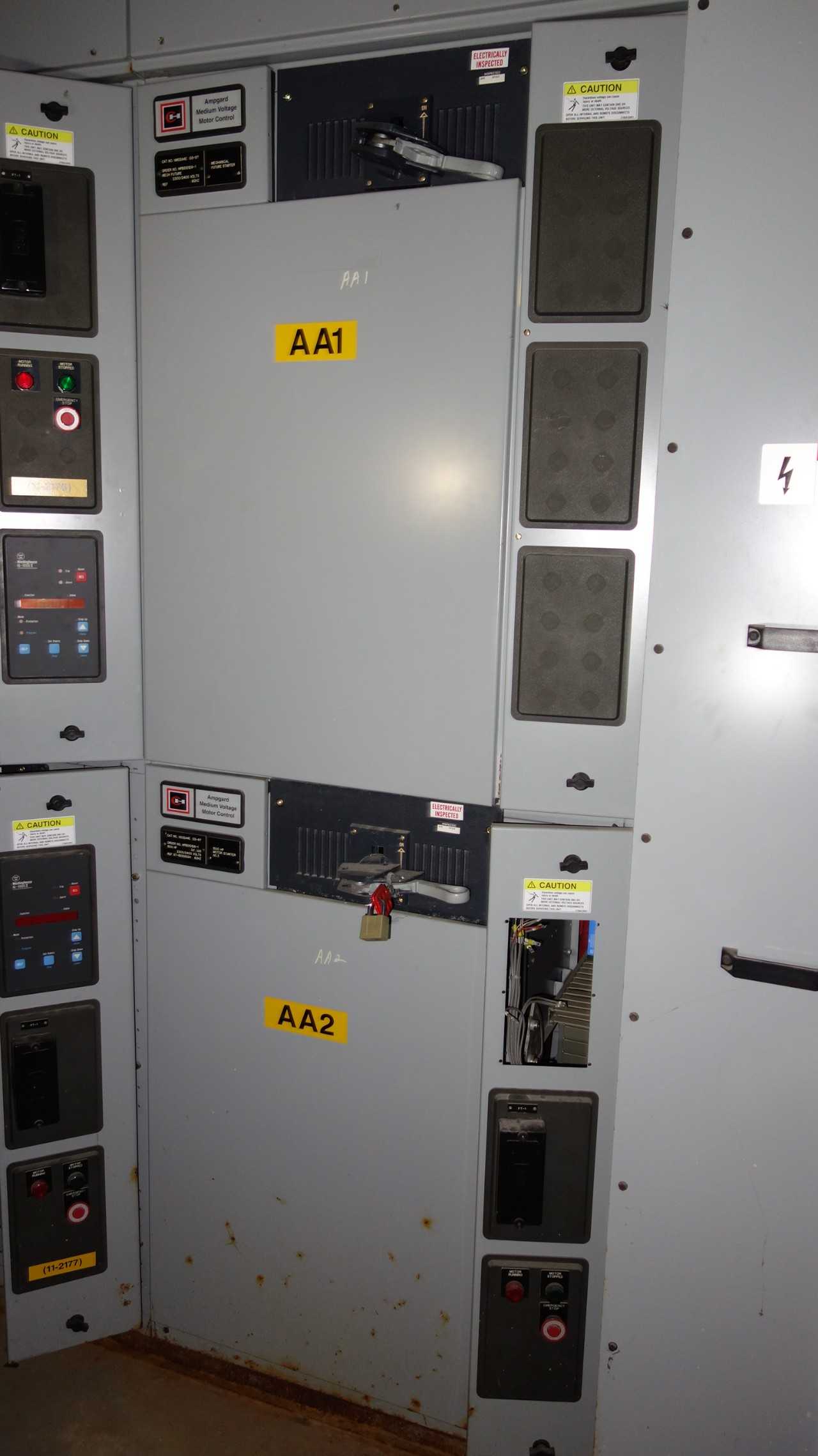 CUTLER HAMMER AMPGARD SJA25VW430 SWITCHGEAR (INCLUDES 1X SJA25VW430 CONTACTOR) - SWITCHGEAR