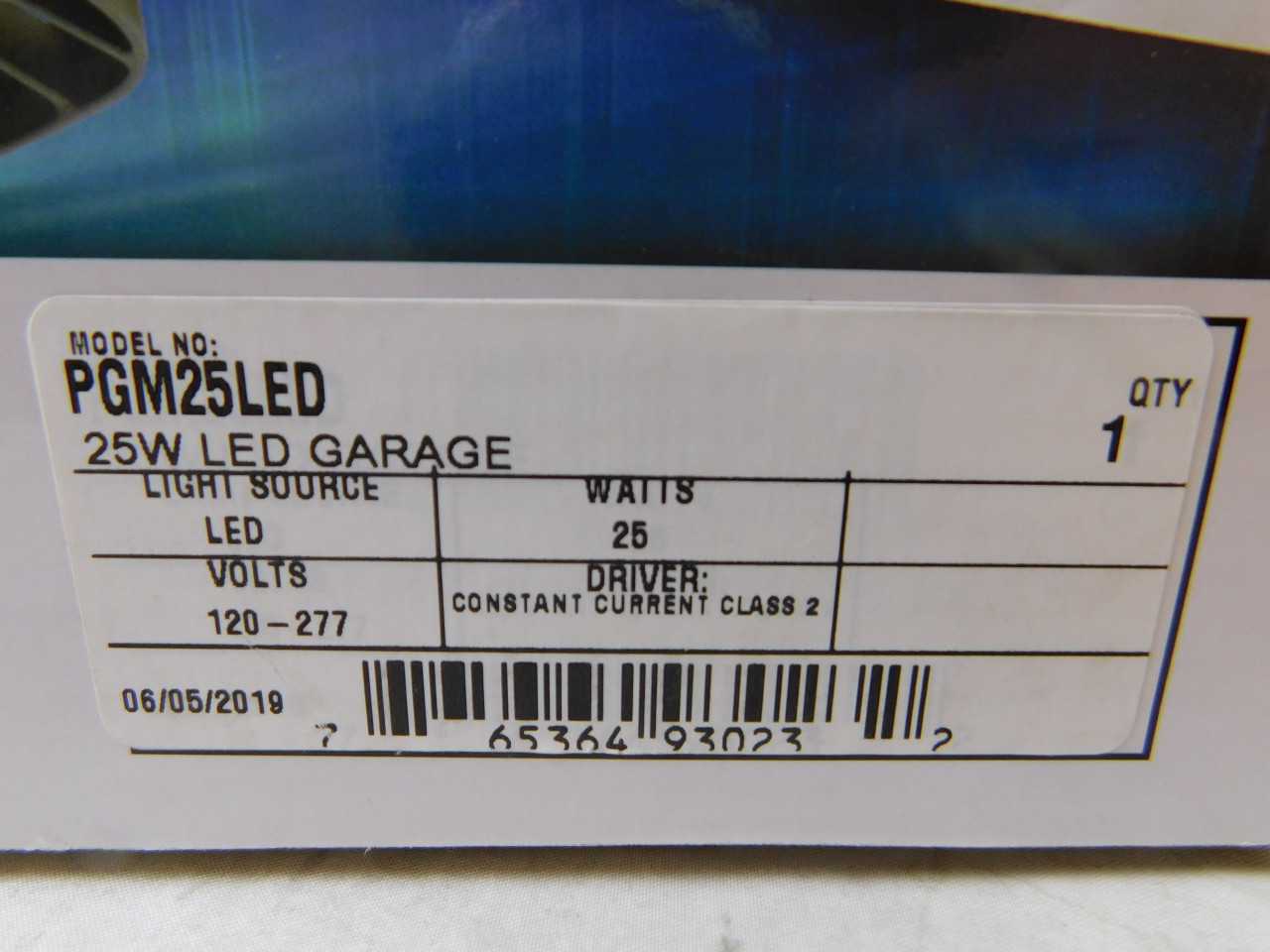 Lot of 2x Atlas PGM25LED Lighting Fixture LED Parking Garage 120-277VAC 25 Watts - LIGHTING