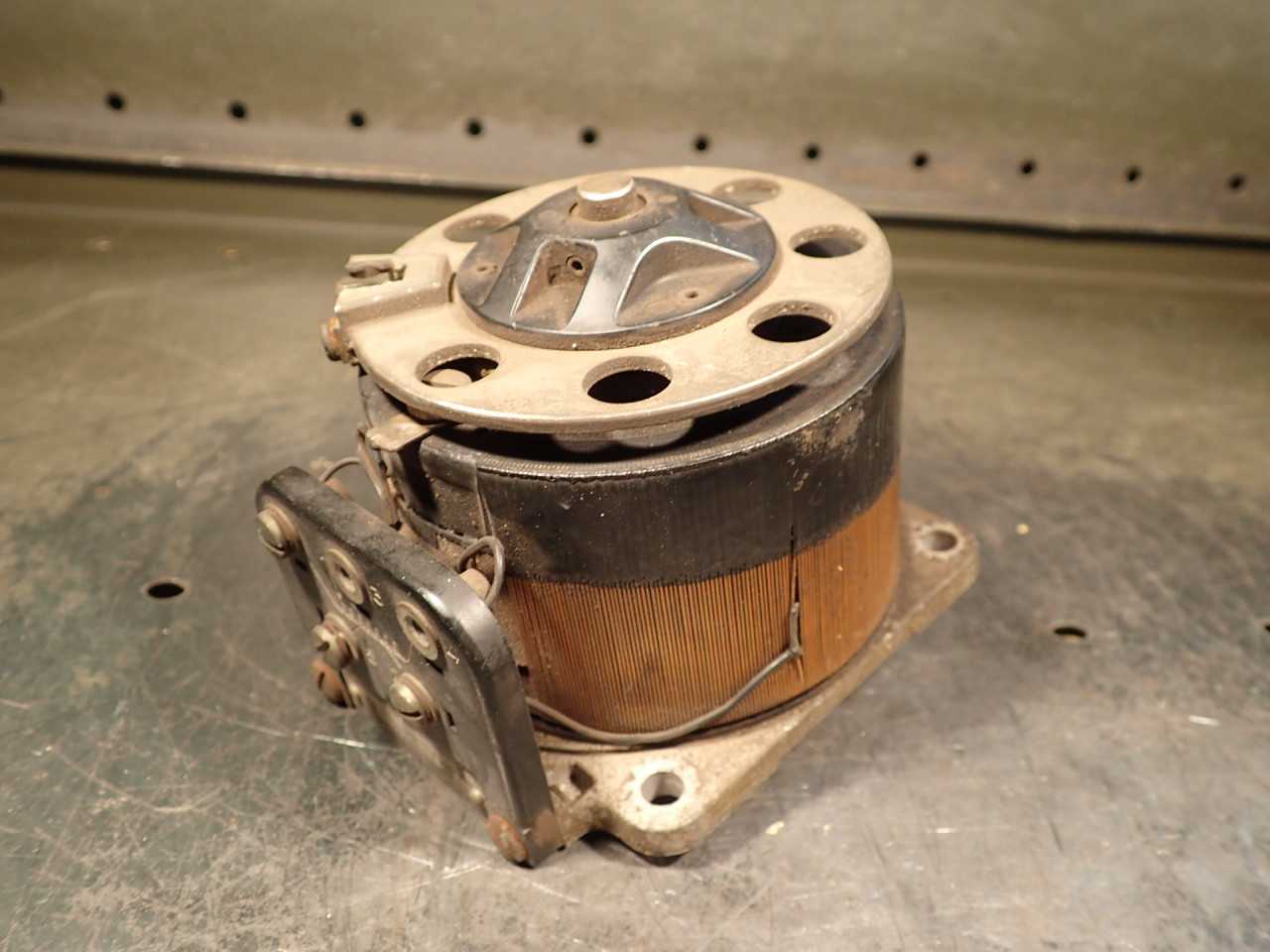 Powerstat Variac 21-1047 Variable Autotransformer 120V in 0-120V out .63KVA - ELECTRICAL COMPONENTS