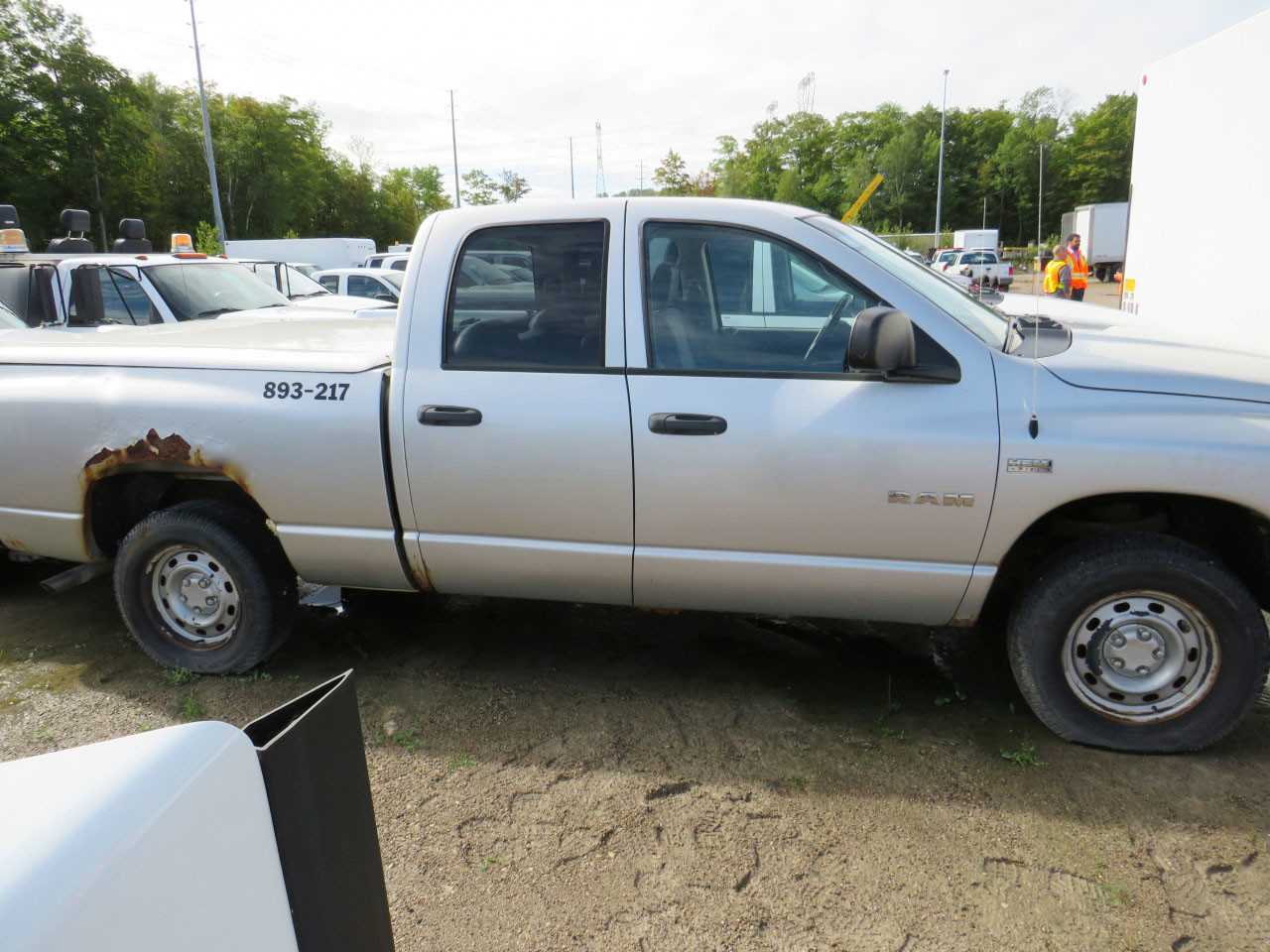 2006 DODGE RAM 1500 4X4 PICKUP TRUCK - HYDRO EXCAVATOR TRUCKS