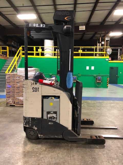 2005 Crown RR522035TT240 reach truck, Portland, ME - REACH TRUCKS