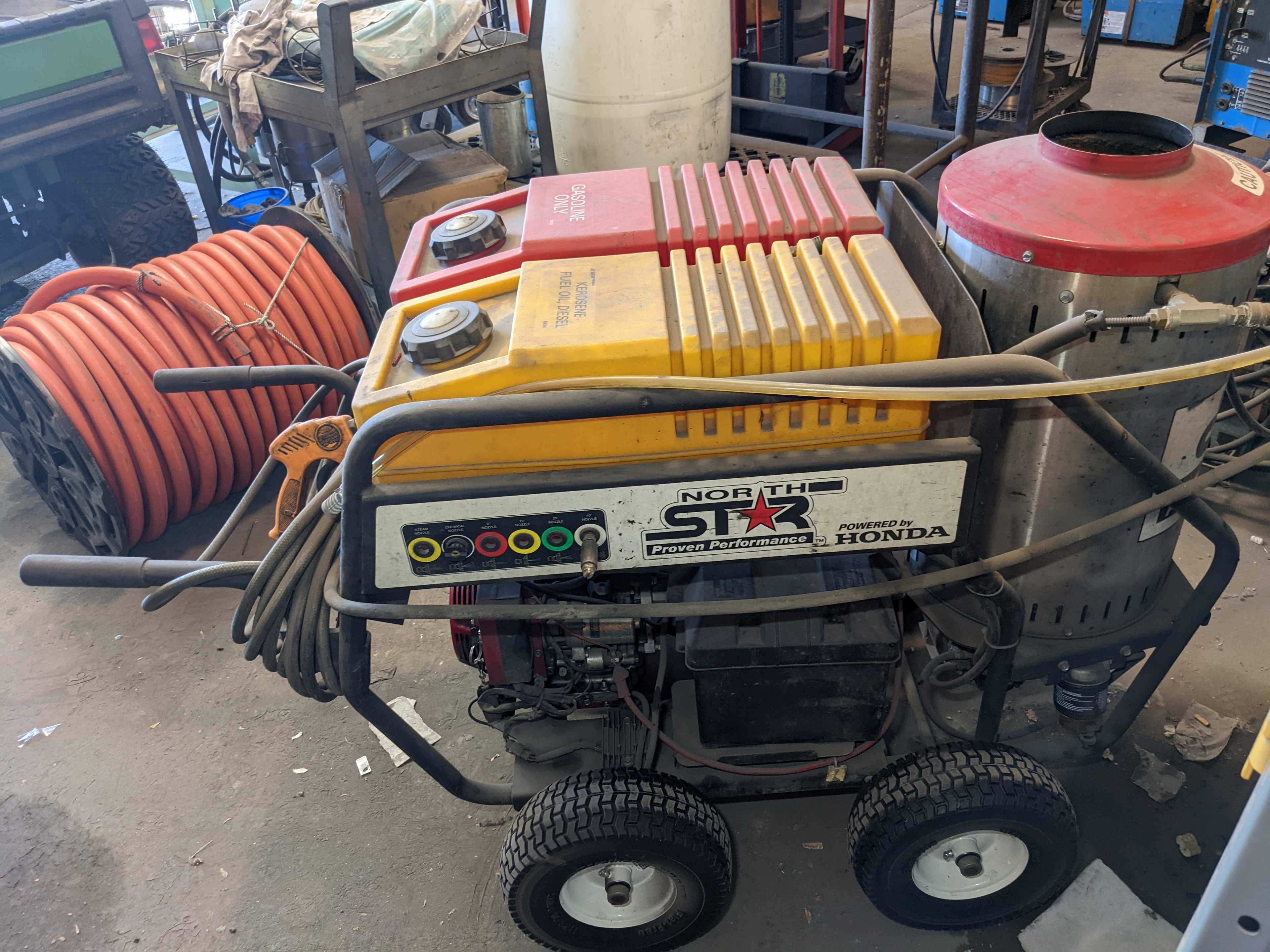 GAS-HOT PRESSURE WASHER - PLANT & FACILITY