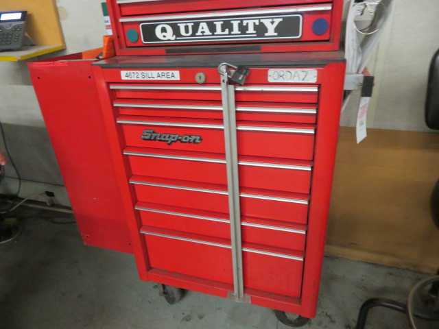7 Drawer Tool Box Snap On - MISCELLANEOUS