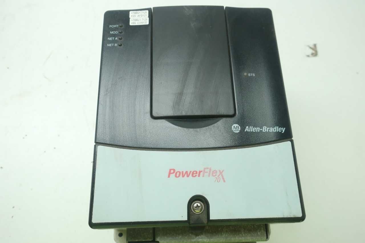 1 LOT OF 3 ALLEN BRADLEY 20AD014A0AYNANCO POWERFLEX 70 POWERFLEX 70 10HP 432-528V-AC 0-460V-AC 47-63HZ 60HZ 12.4A AMP 14A AMP AC MOTOR DRIVE - MOTOR DRIVES