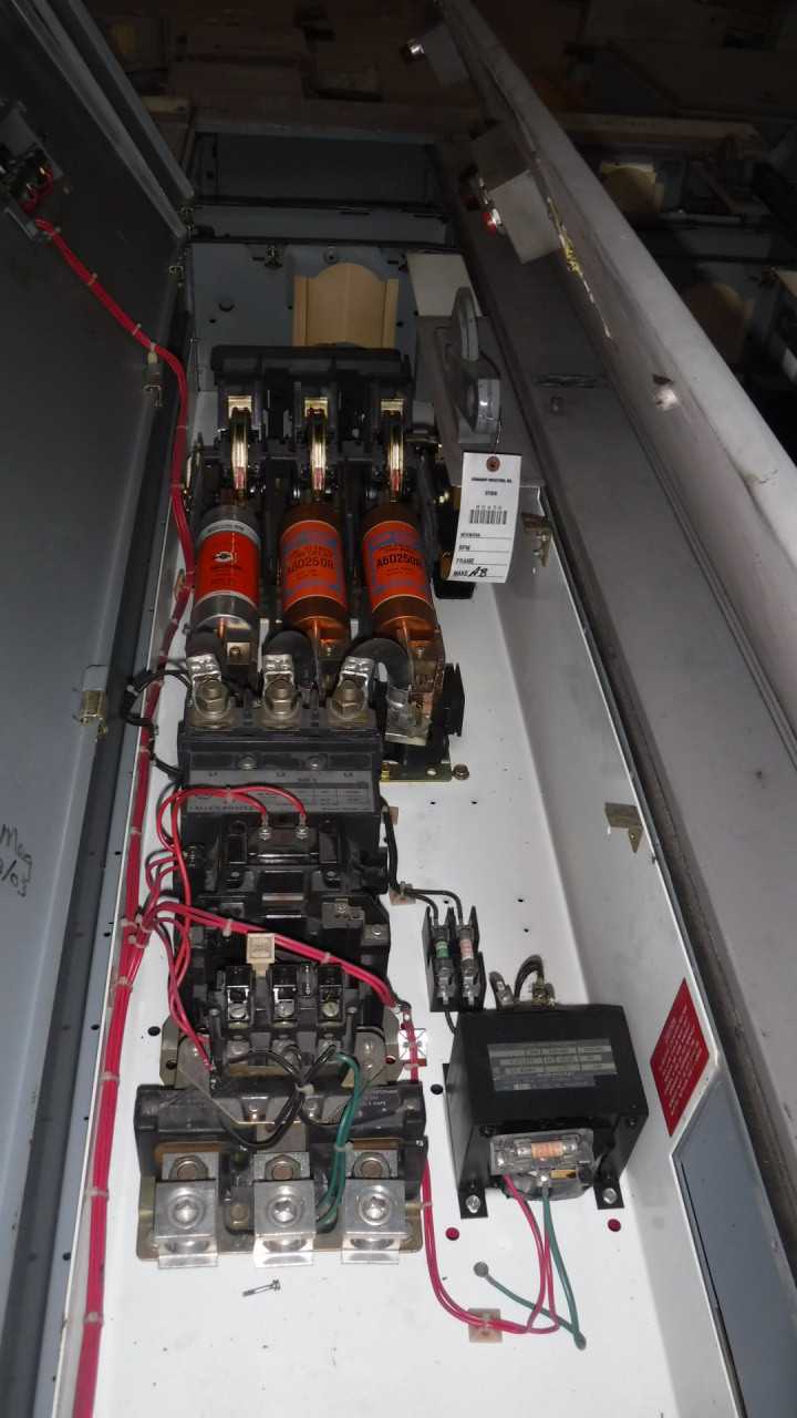 200 HP Allen Bradley Size 5 MCC Bucket 509 - MOTOR CONTROL CENTERS