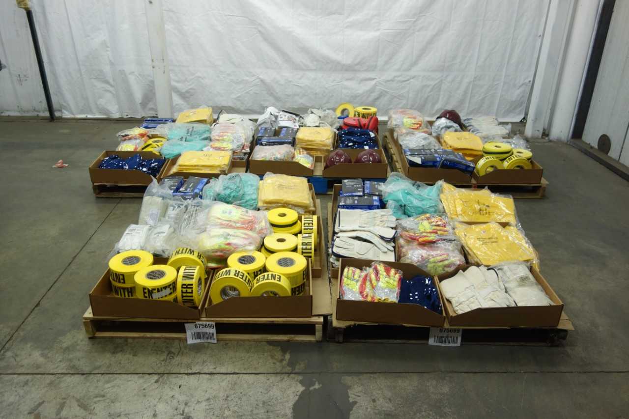 5 PALLETS OF ASSORTED PPE - HAND TOOLS