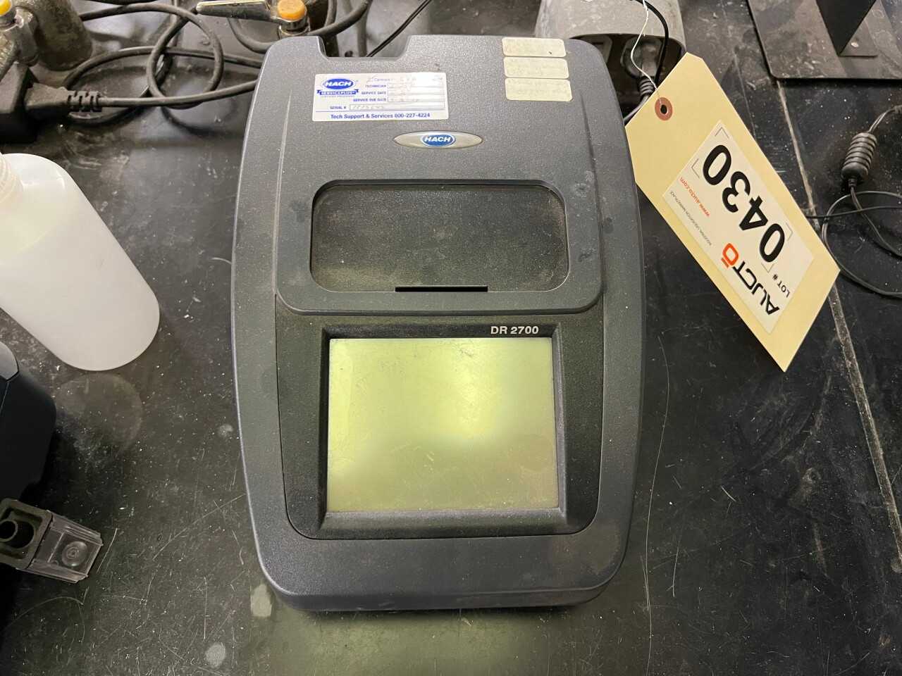 Hach DR 2700 portable spectrophotometer - PLANT & FACILITY