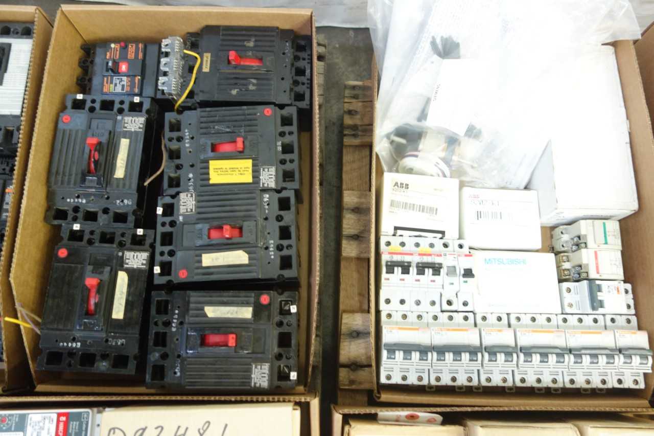 2 PALLETS OF ASSORTED CIRCUIT BREAKERS - CIRCUIT BREAKERS