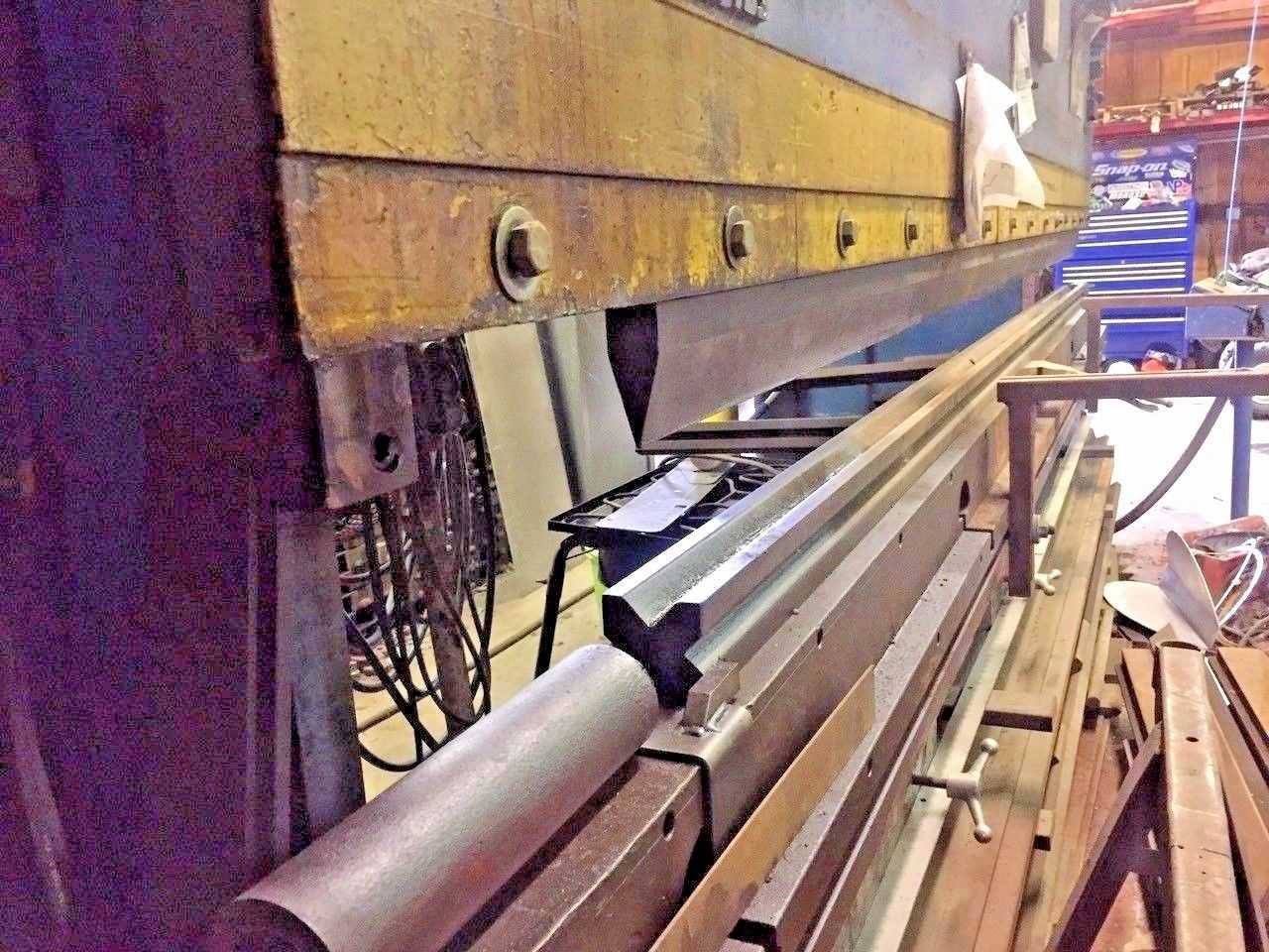 Pacific 165 Ton x 14ft Hydraulic Press Brake- High Speed - PRESS BRAKES