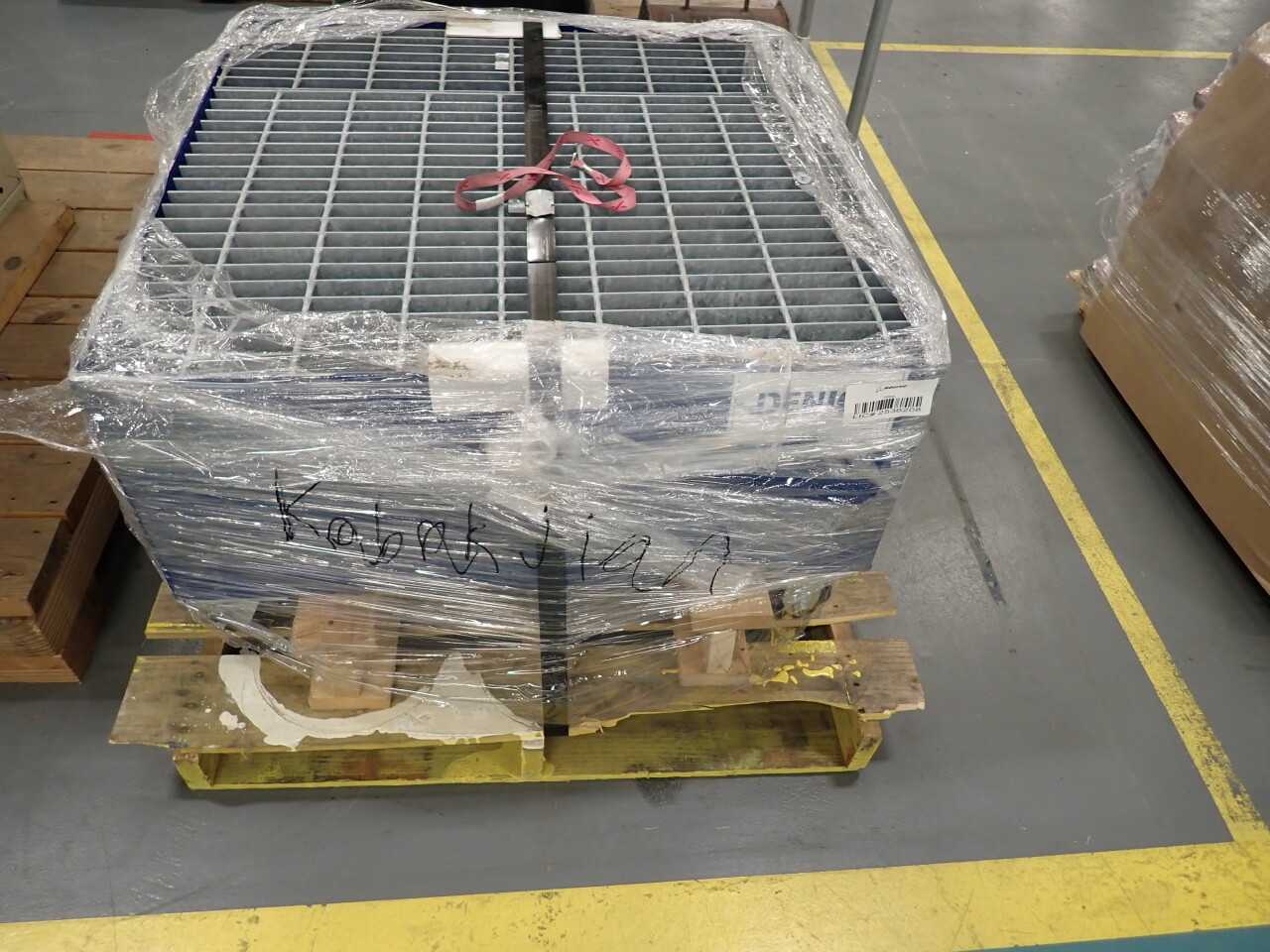 Spill Containment Cart (2536208) Ridley Park - ROLLING CARTS
