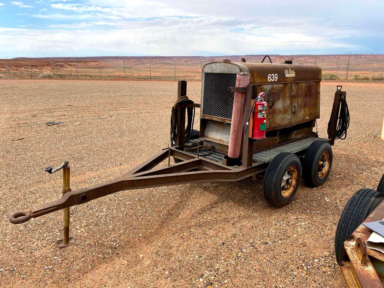 1991 Lincoln SAE-400 Diesel Arc Welder and Trailer - WELDING EQUIPMENT