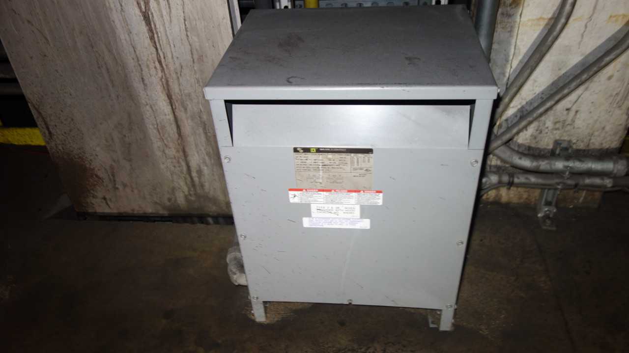 LOT OF 3 SQUARE D 15S3H 15KVA 480V-AC TRANSFORMERS - CONTROL TRANSFORMERS