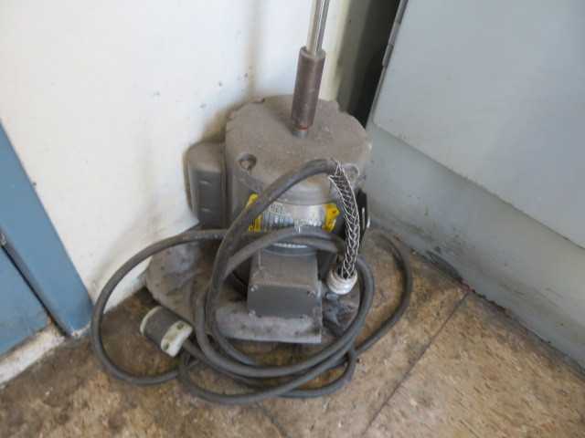 Electric Mixer - MISCELLANEOUS