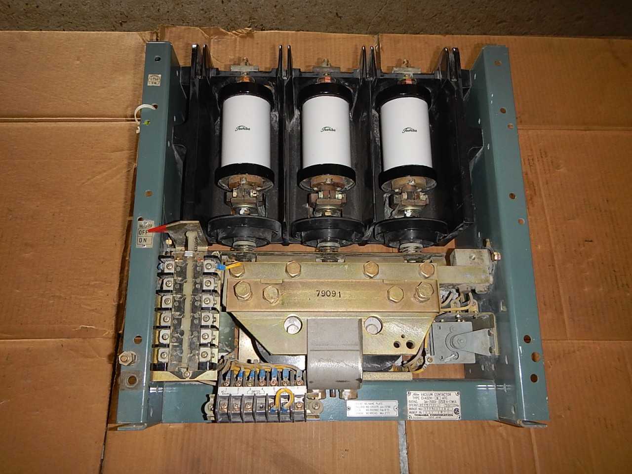 Toshiba Vacuum Contactor - CONTACTORS