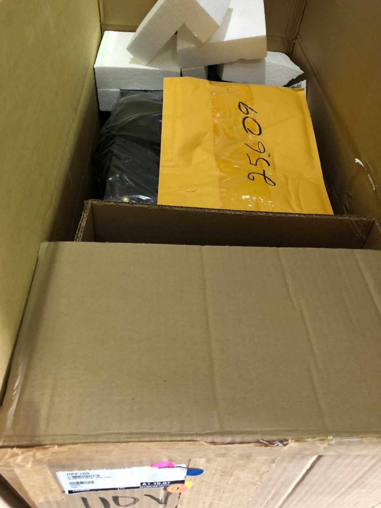 ASSORTED LOT OF NEW AND USED TELECOMMUNICATIONS EQUIPMENT - TELECOMMUNICATION