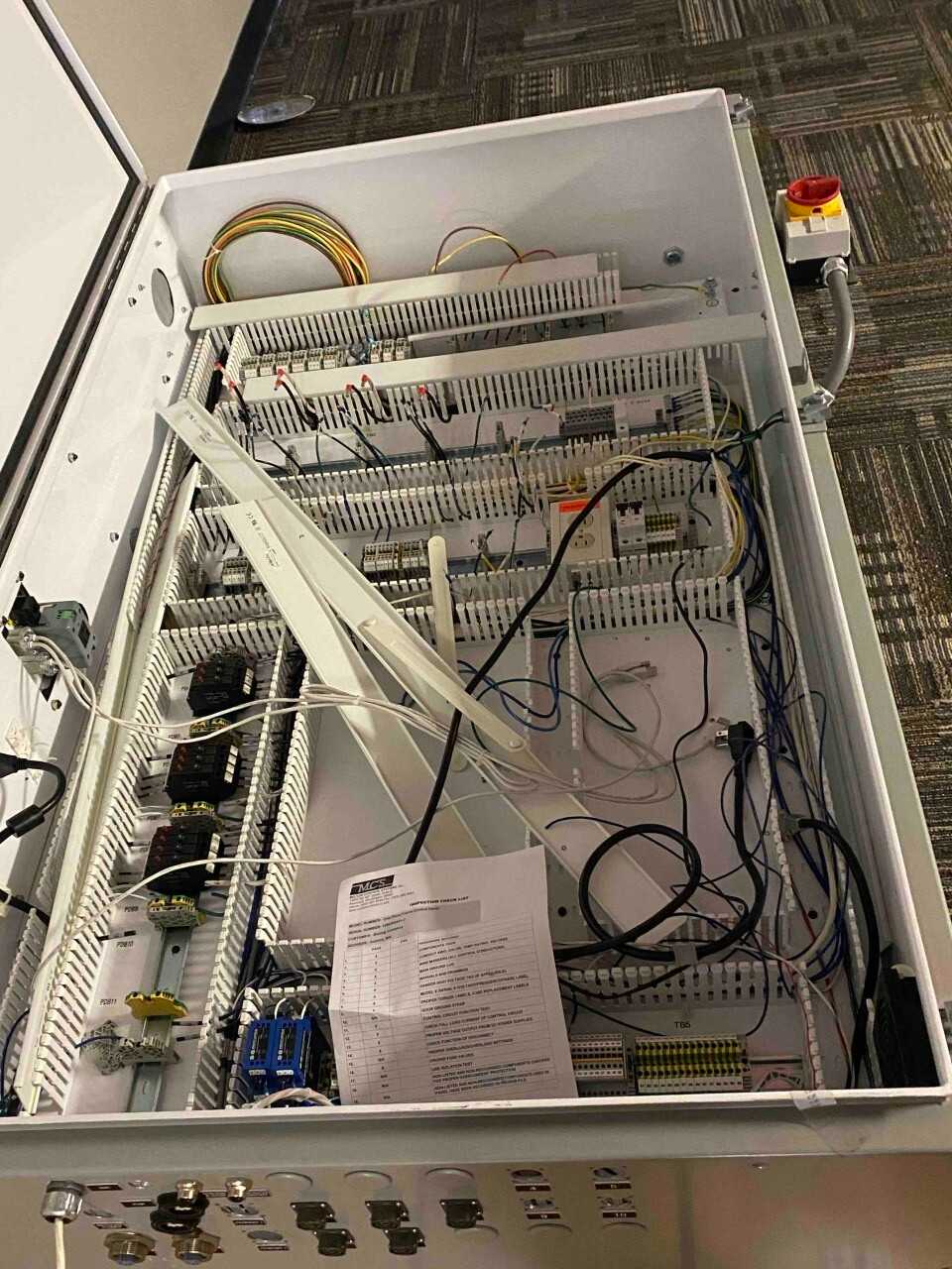 Large Electrical Cabinet (2521096) Charleston - PANELBOARDS