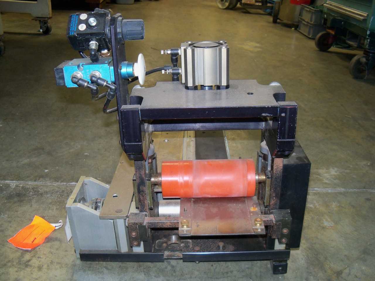 Gorner 4100 Series Conveyor Belt With Press Roller - CONVEYORS