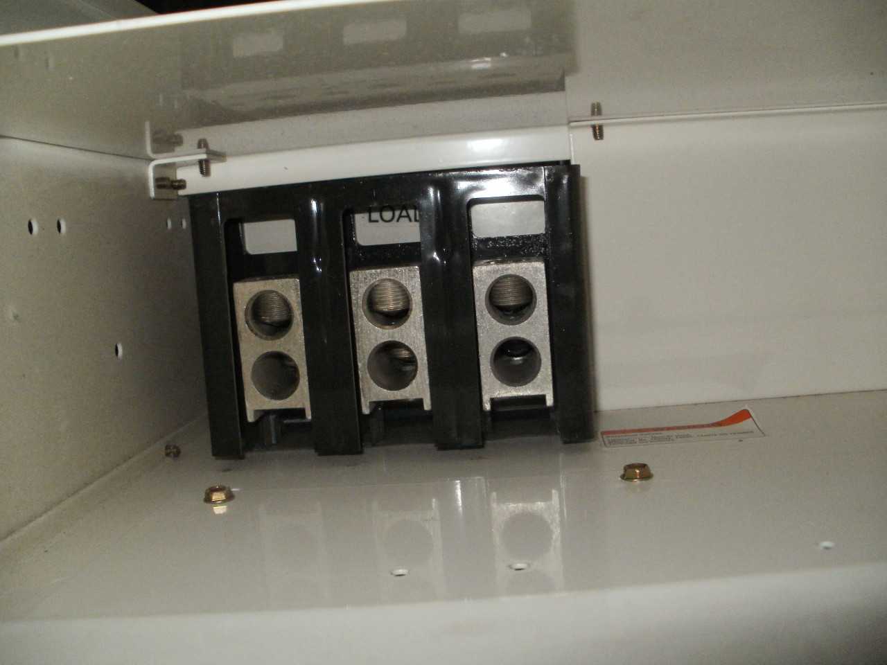 EATON SMART MCC KDC-400 AMP, KT322ST-225A TRIP - MOTOR CONTROL CENTERS