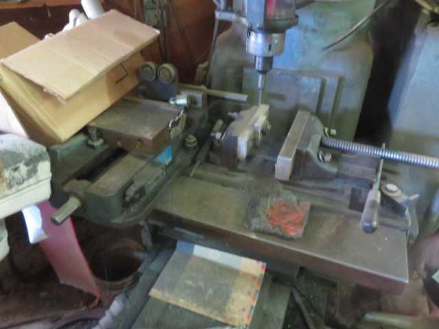 Index CNC Mill with Vices - MACHINING EQUIPMENT