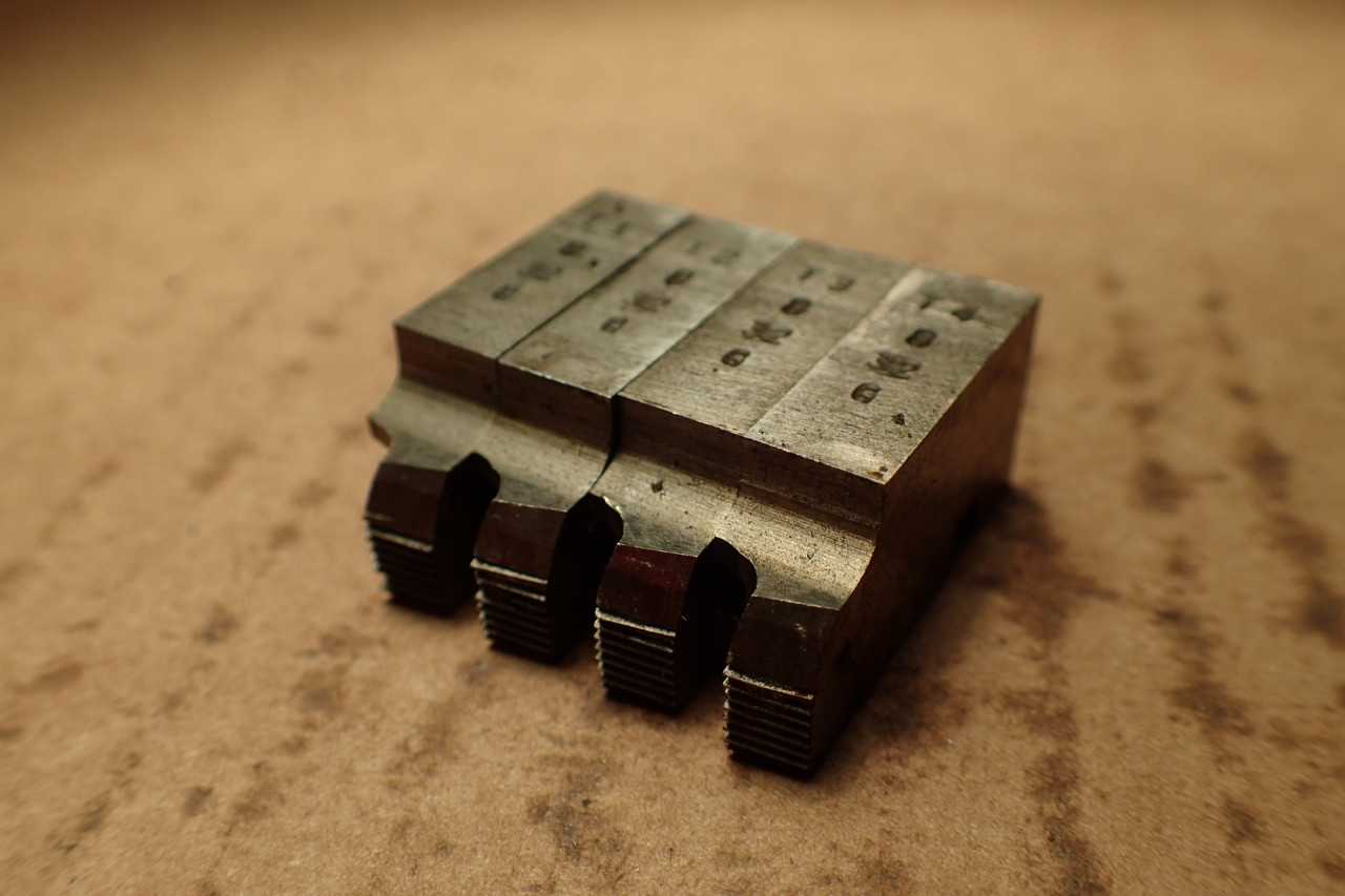 #8 -32 NC Standard Thread Threading Chasers for Geometric 9/16"-D Die Head - MACHINING ACCESSORIES & TOOLING