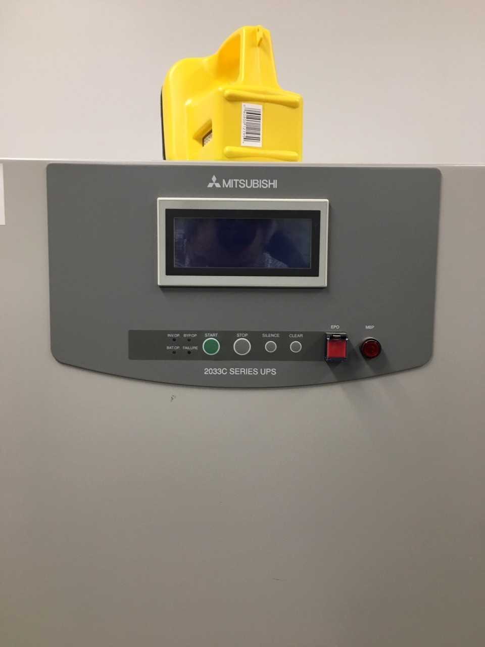 2004 Mitsubishi UP2033C B303SU-2 30KVA UPS - UPS