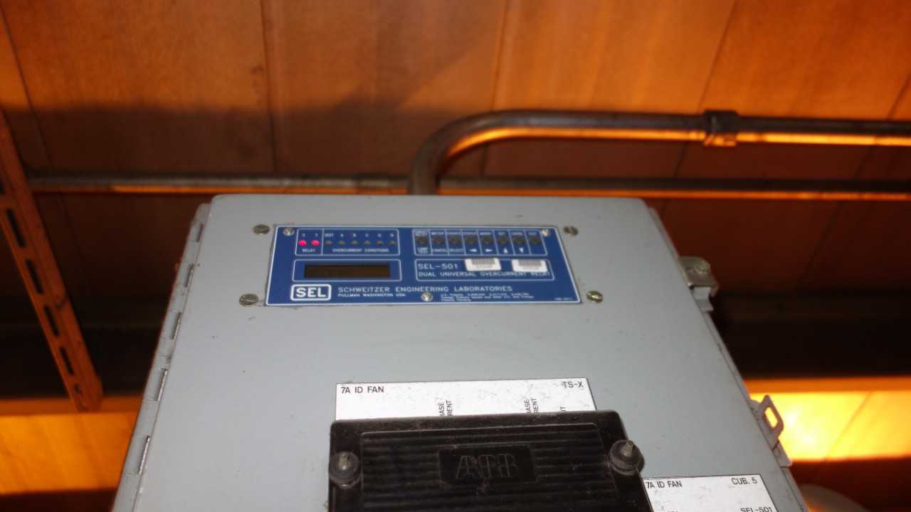 LOT OF 10 SEL SEL-501 DUAL UNIVERSAL OVERCURRENT RELAY CONTROL PANEL DELAYED REMOVAL - AUTOMATION & CONTROLS