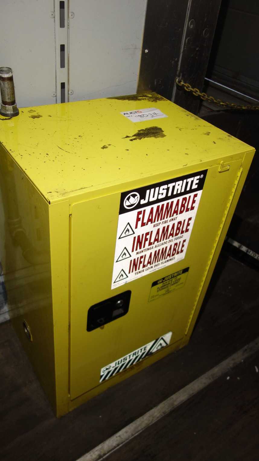 JUSTRITE 691220 SURE-GRIP EX 12 GAL FLAMMABLE LIQUID STORAGE CABINET - TOOL STORAGE