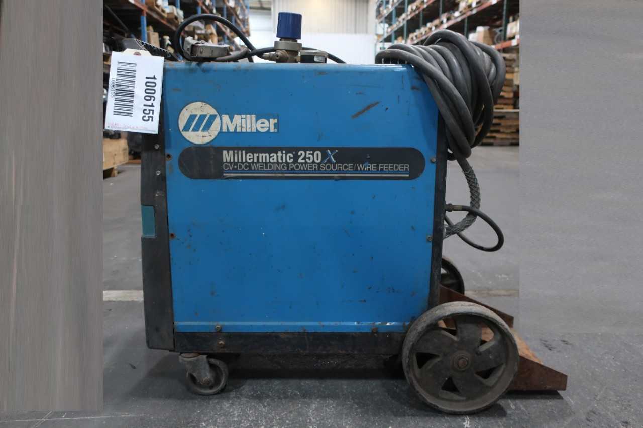 MILLER-MILLERMATIC 250X CV-DC WELDING POWER SOURCE WIRE FEEDER STOCK #903904 - WELDING EQUIPMENT