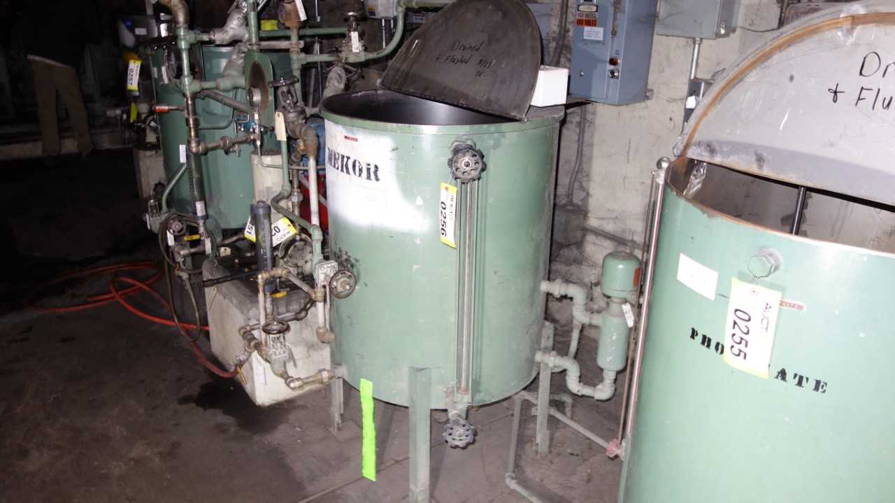 STEEL MEKOR TANK (DRAINED) - PROCESS EQUIPMENT