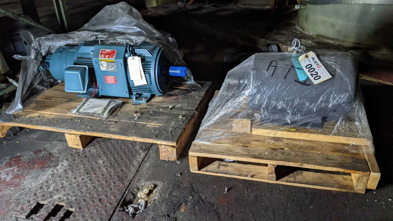 Lot of 2 Baldor reliance electric motor 15 hp - ELECTRIC MOTORS