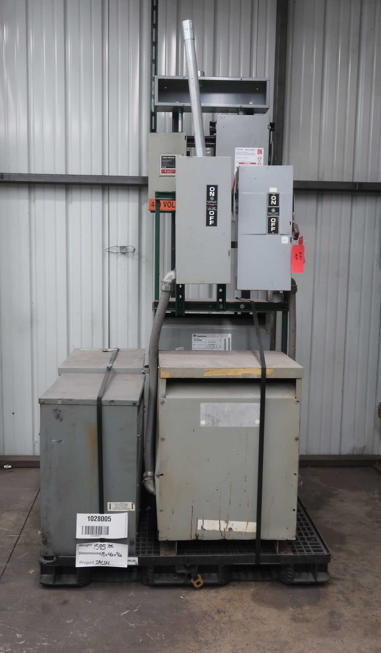 LOT OF ASSORTED TRANSFORMERS AND PORTABLE POWER STATIONS - CONTROL TRANSFORMERS