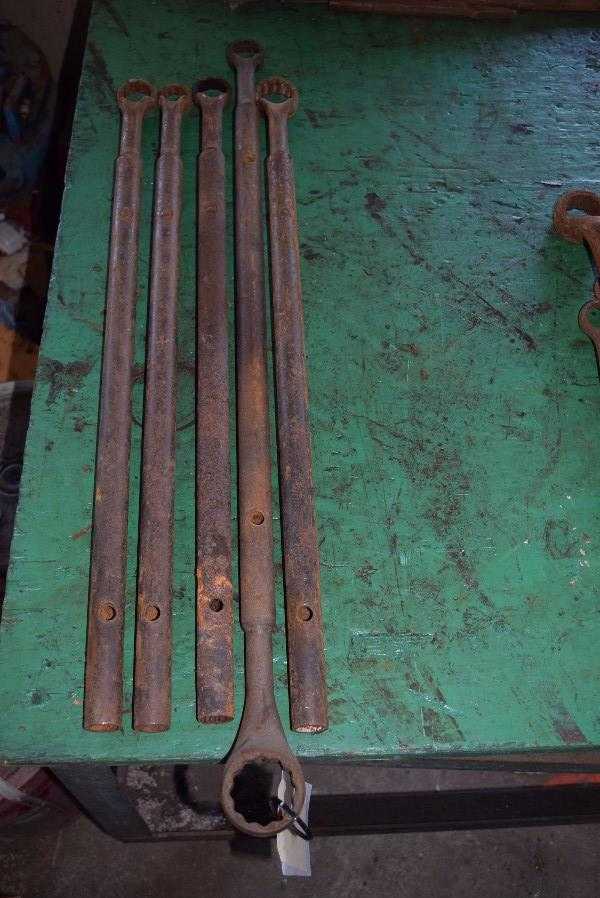 LOT OF LARGE WRENCHES - MISCELLANEOUS