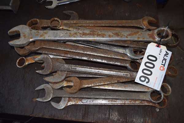 LOT OF LARGE CRESCENT WRENCHES - MISCELLANEOUS