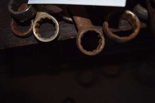 LOT OF LARGE CRESCENT WRENCHES - MISCELLANEOUS