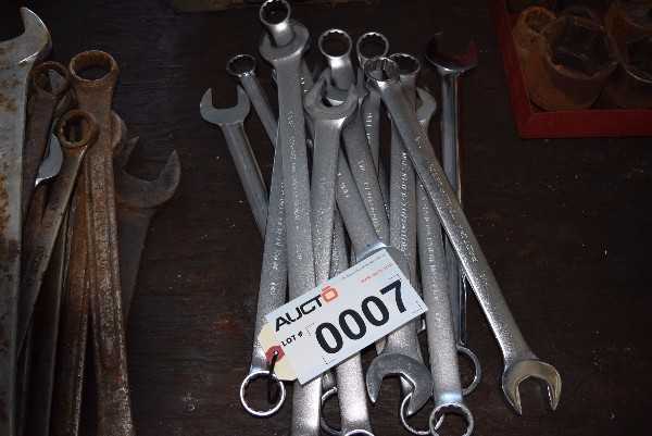 NEW LOT OF ASSORTED CRESCENT WRENCHES - MISCELLANEOUS