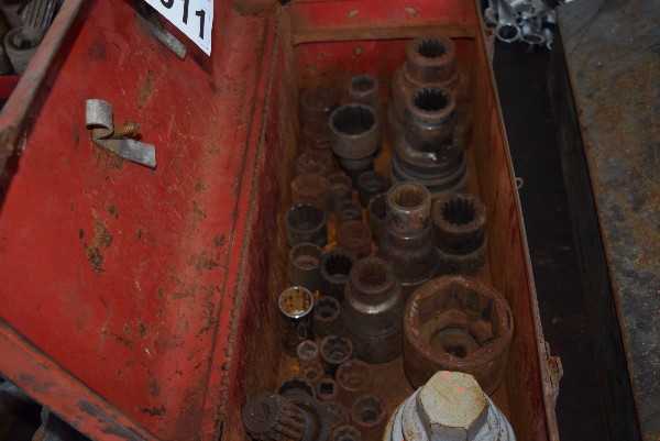 LOT OF ASSORTED SOCKETS - MISCELLANEOUS