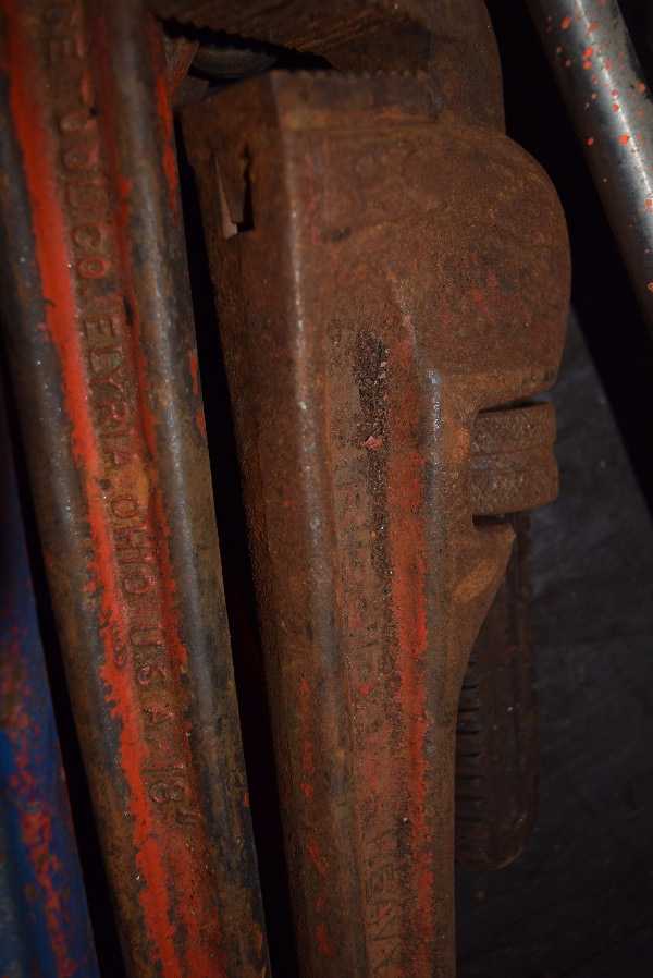 LOT OF RIGID PIPE WRENCHES - MISCELLANEOUS