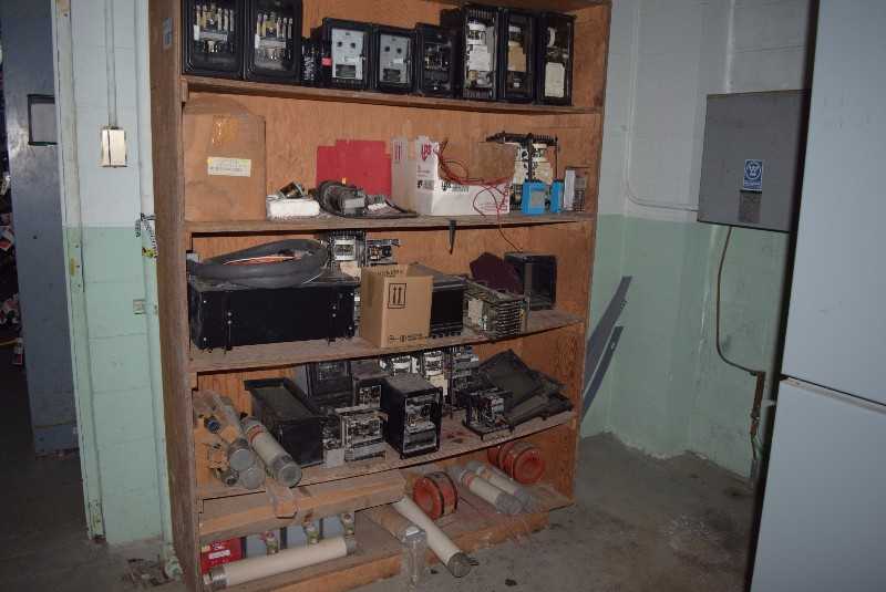 CONTENTS OF SHELF EXCLUDING SHELF RELAYS BREAKERS FUSES GE FPE WESTINGHOUSE - MISCELLANEOUS