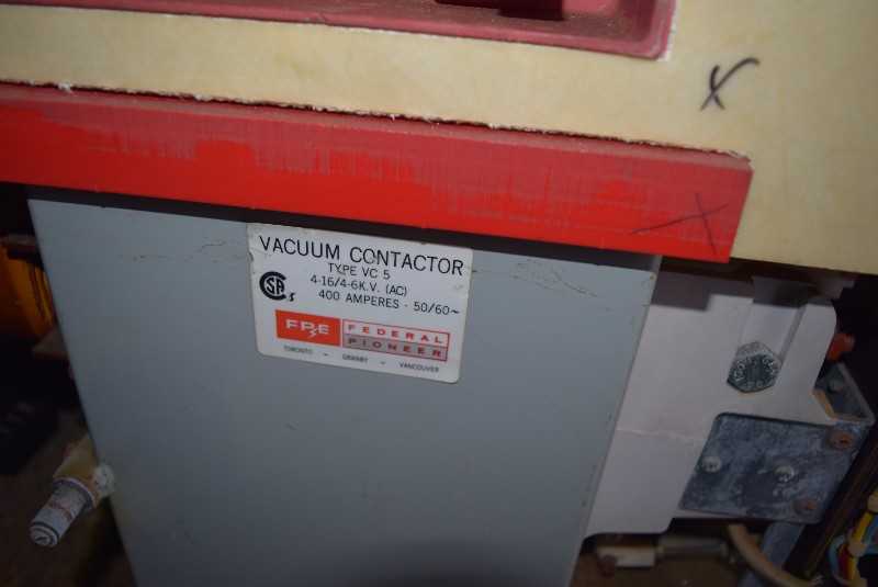LOT OF 2 FPE VC-5 VACUUM CONTACTOR FOR SWITCHGEAR VC5 400 A 4160 VAC - MISCELLANEOUS