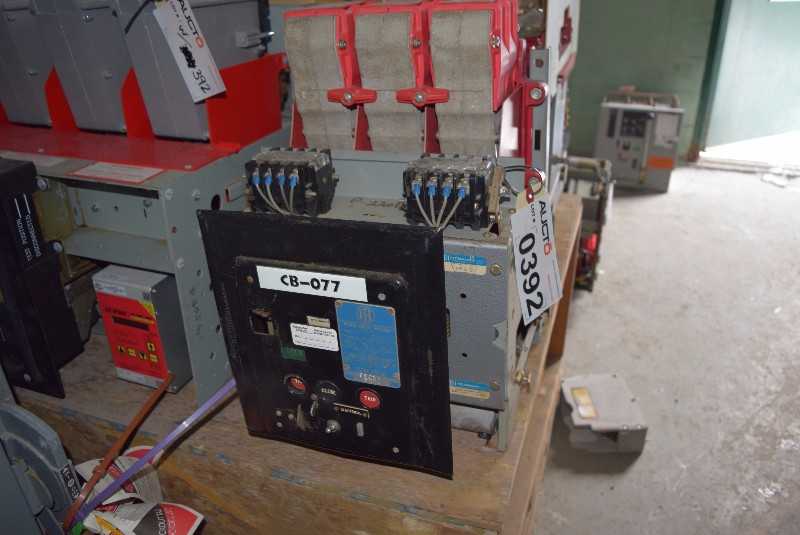 LOT OF 2 ASSORTED CIRCUIT BREAKERS FOR SWITCHGEAR FPE 42H-3 ITE K-600 600 A - MISCELLANEOUS