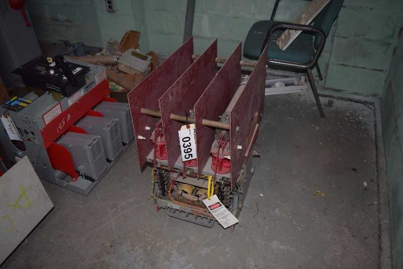 FPE TYPE VC5 VACUUM CONTACTOR 400 A 4160 VAC - MISCELLANEOUS