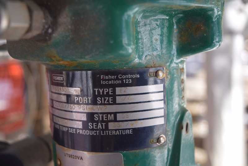 FISHER EZ 1 INCH CL300 STEEL BODY 667 ACTUATOR DV6010 POSITIONER CONTROL VALVE - MISCELLANEOUS