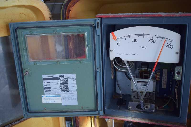 FOXBORO 43EP-F7S3I PNEUMATIC CONTROLLER - MISCELLANEOUS