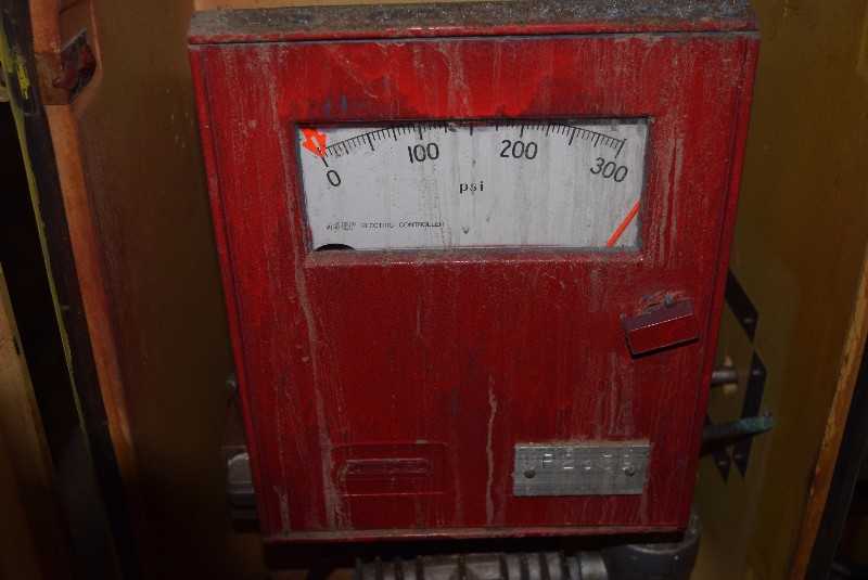 FOXBORO 43EP-F7S3I PNEUMATIC CONTROLLER - MISCELLANEOUS