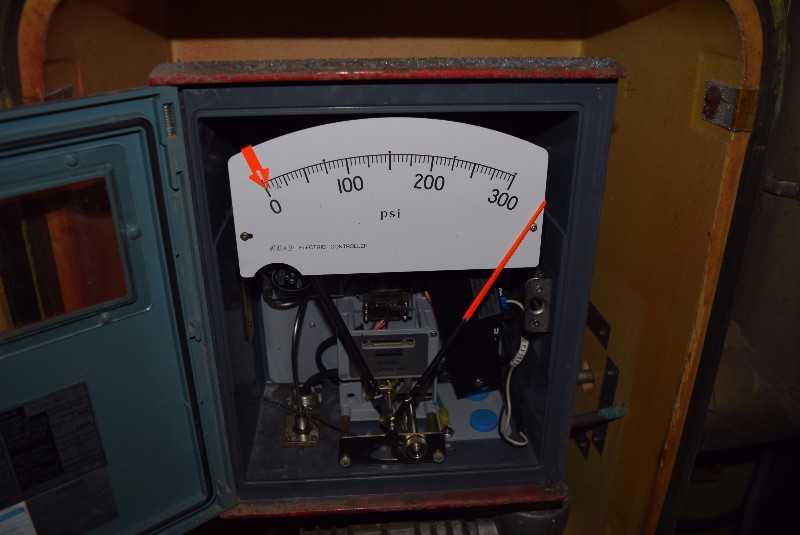 FOXBORO 43EP-F7S3I PNEUMATIC CONTROLLER - MISCELLANEOUS
