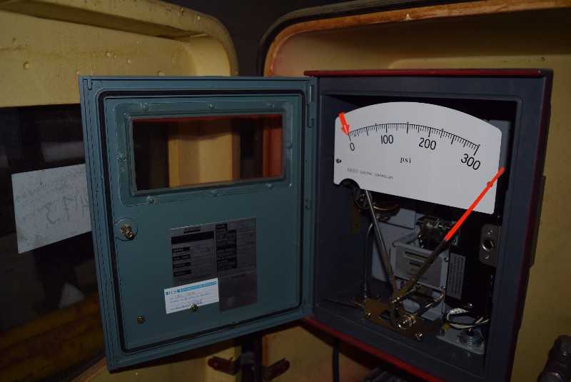 FOXBORO 43EP-F7S3I PNEUMATIC CONTROLLER - MISCELLANEOUS
