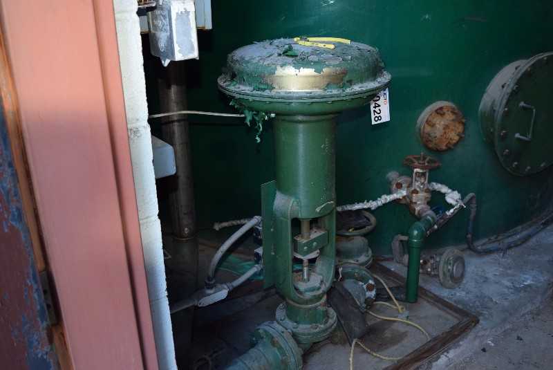 FISHER 667 4 INCH IRON CONTROL VALVE CLASS 125 - MISCELLANEOUS