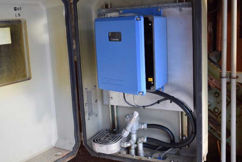 ROSEMOUNT OXYGEN ANALYZER - MISCELLANEOUS