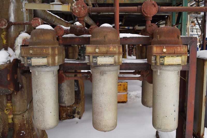 LOT 6 SQUARE D 8736-BR9 SPIN TOP EXPLOSION PROOF BREAKER DISCONNECT - MISCELLANEOUS